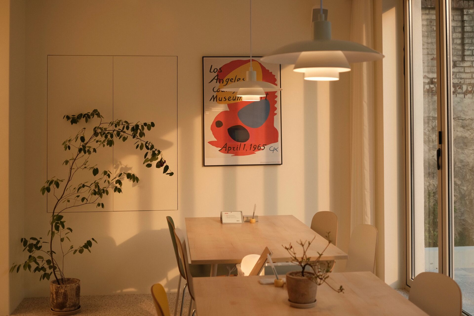 Home Dining Upgrades for a Comfy Cafe Vibe